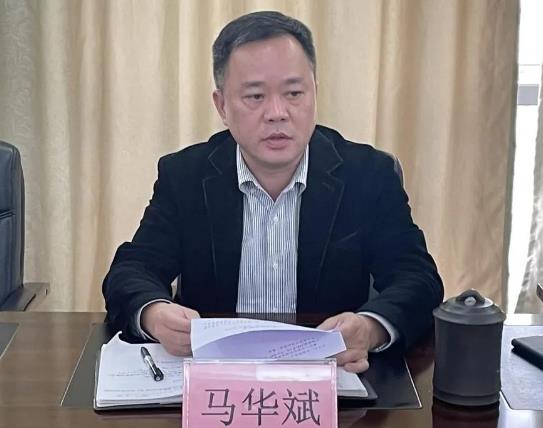 馬華斌簡歷：南寧市委黨史研究室主任馬華斌，曾任南寧鄉村振興集團董事長，邕寧區委常委、組織部部長